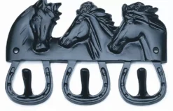 Horse Fare Three Hooks With Three Horse Heads